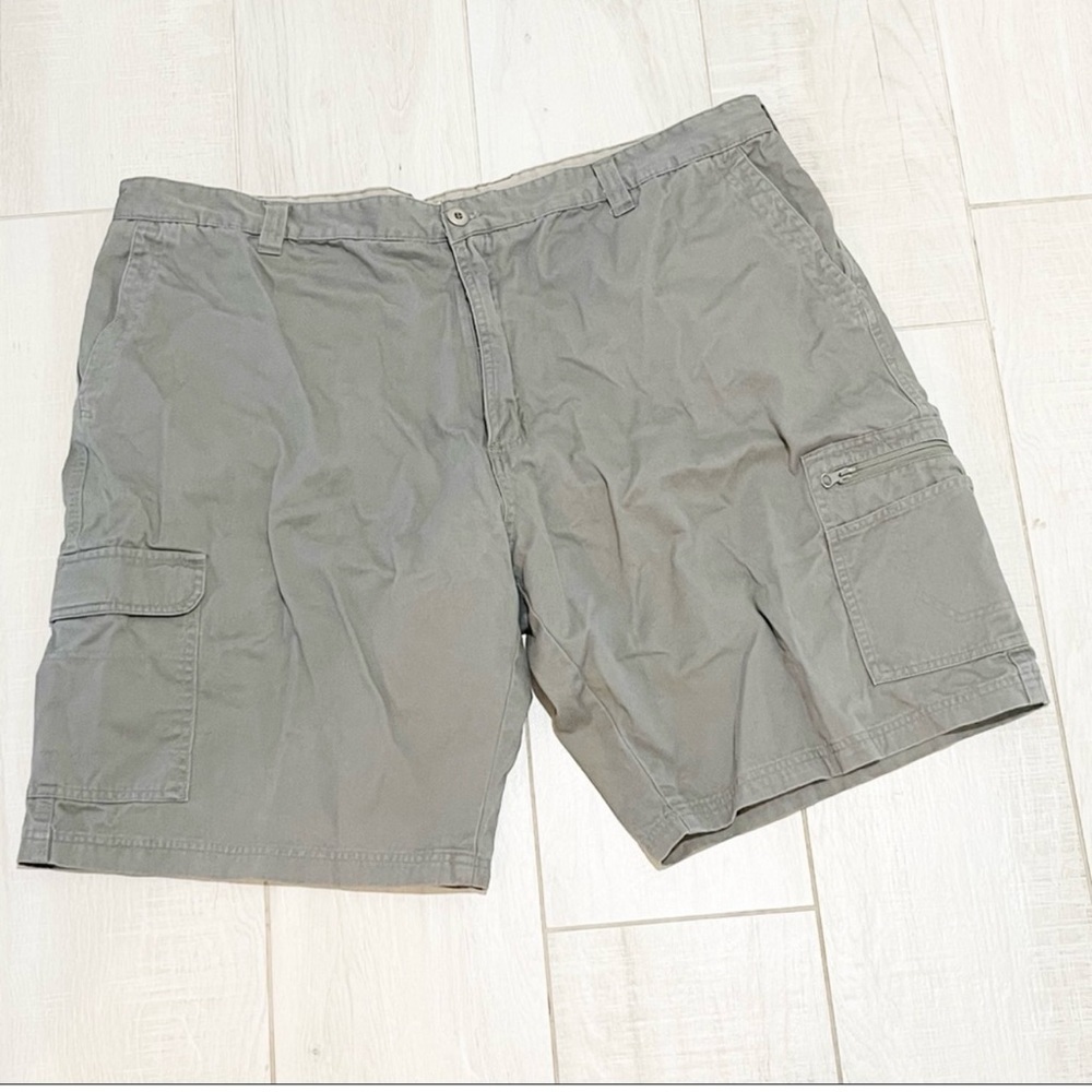 BERT PULITZER Men’s Big & Tall Green Khaki Cargo Shorts Outdoor Zip Pocket Sz 46